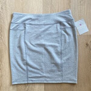 Athleta NWT Casual Soho Skirt